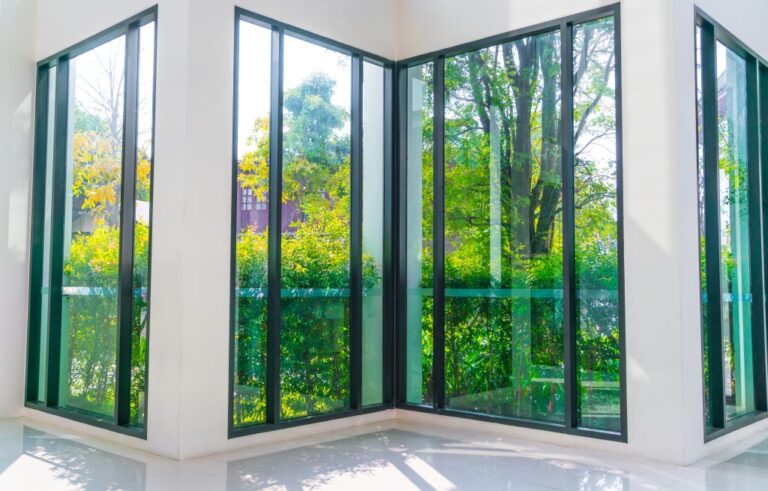 Ultimate Guide to Energy Efficient Interiors for Sustainable Living